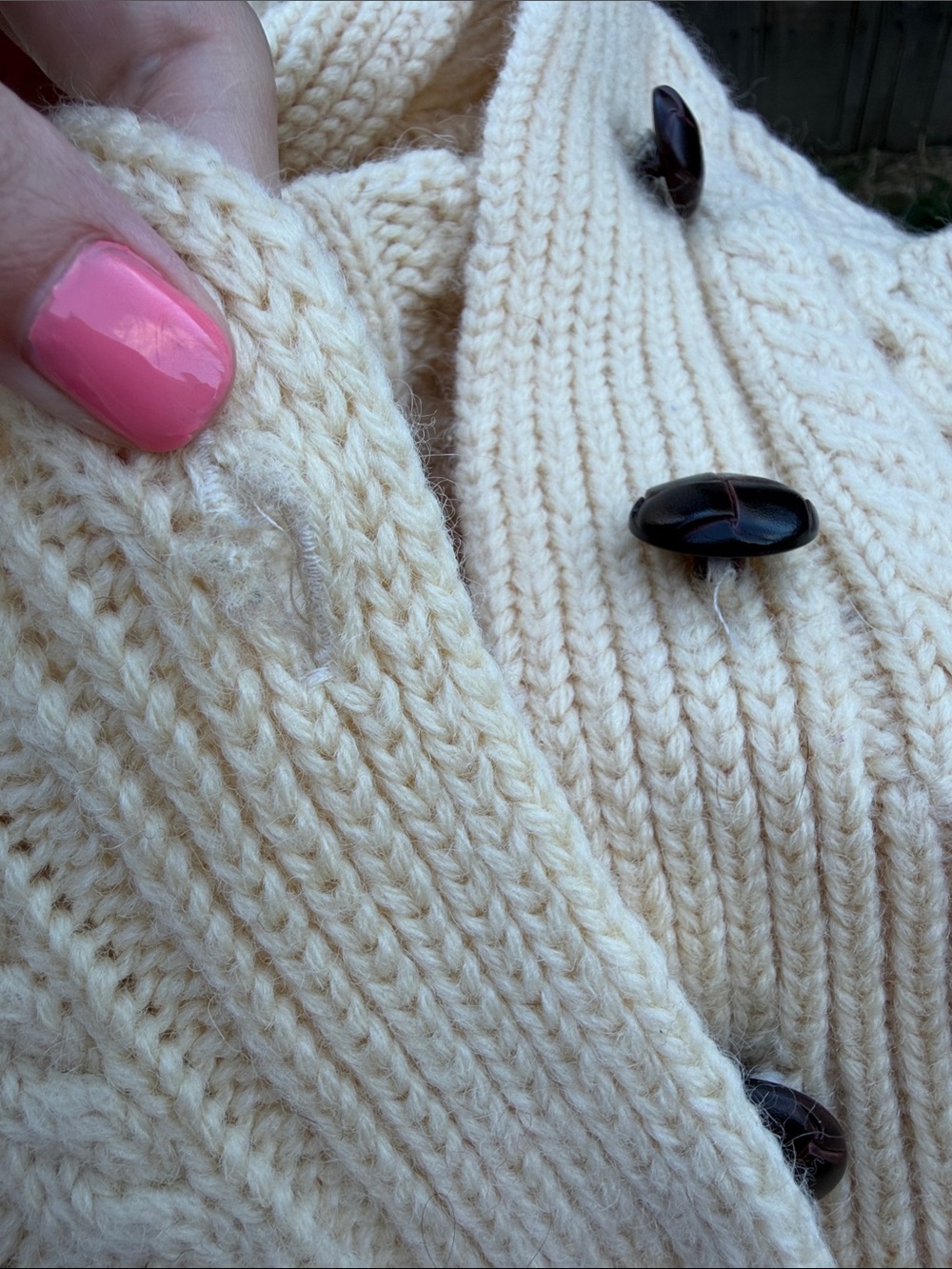 Inis Crafts Irish Wool Cable Knit Cardigan M - Picture 7 of 7